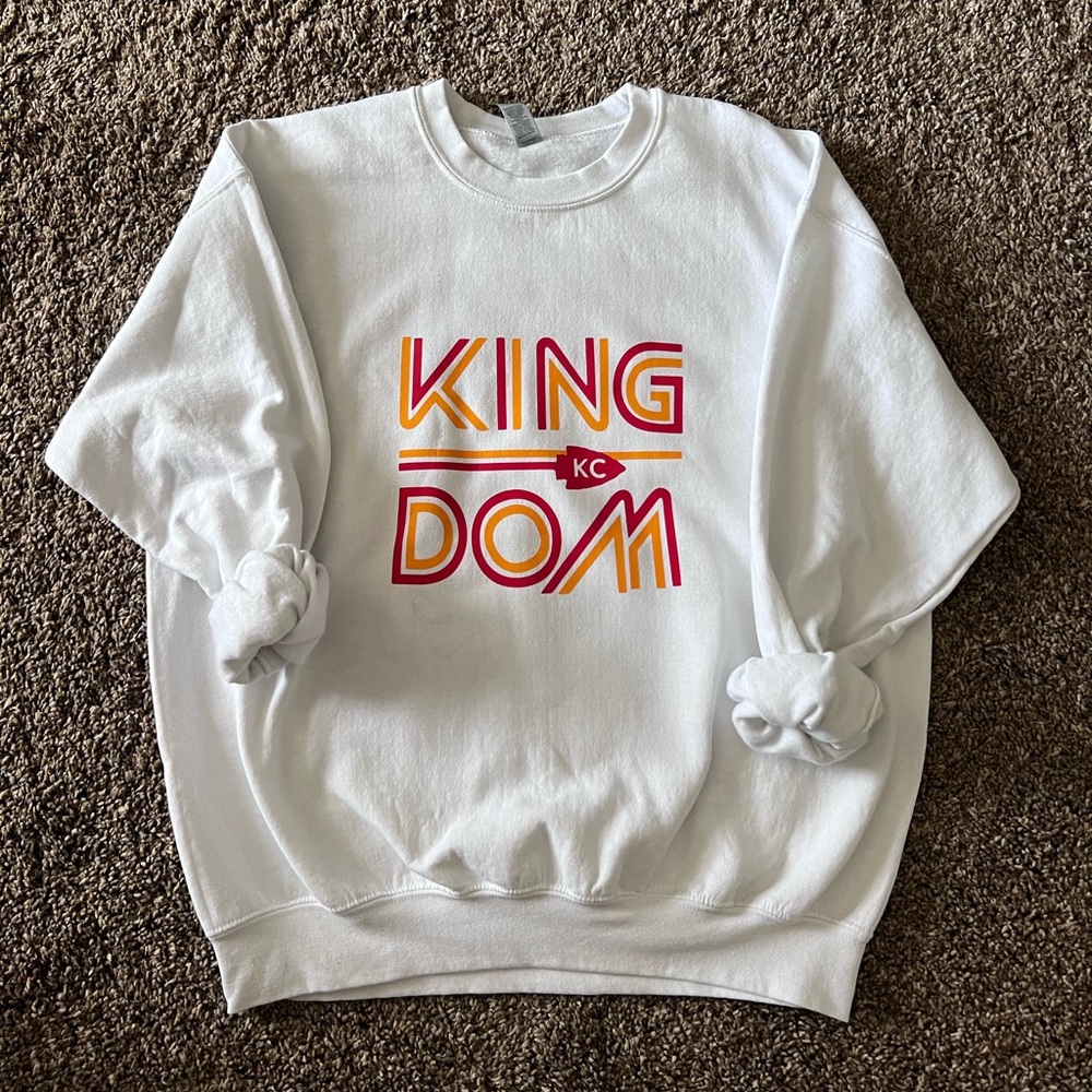 Kansas City Chiefs Kingdom white crewneck